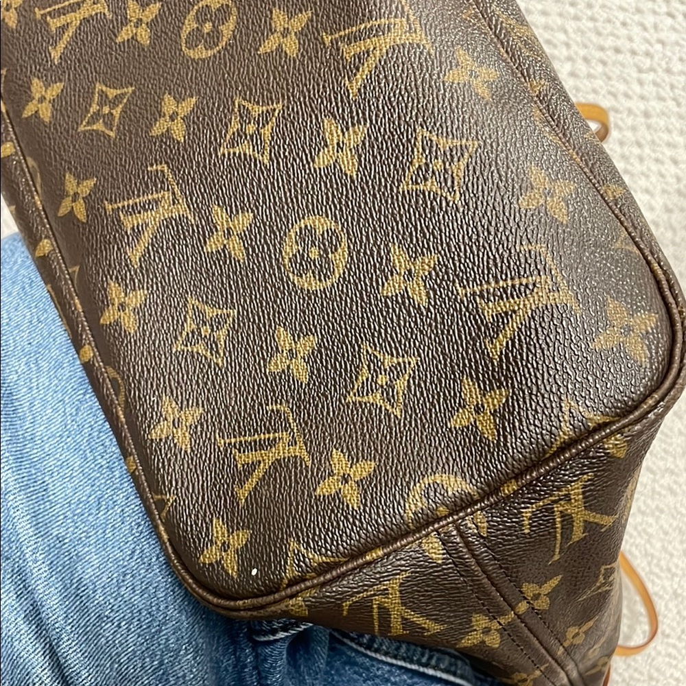 Louis Vuitton Brown Monogram Tote Bag - Picture 5 of 7